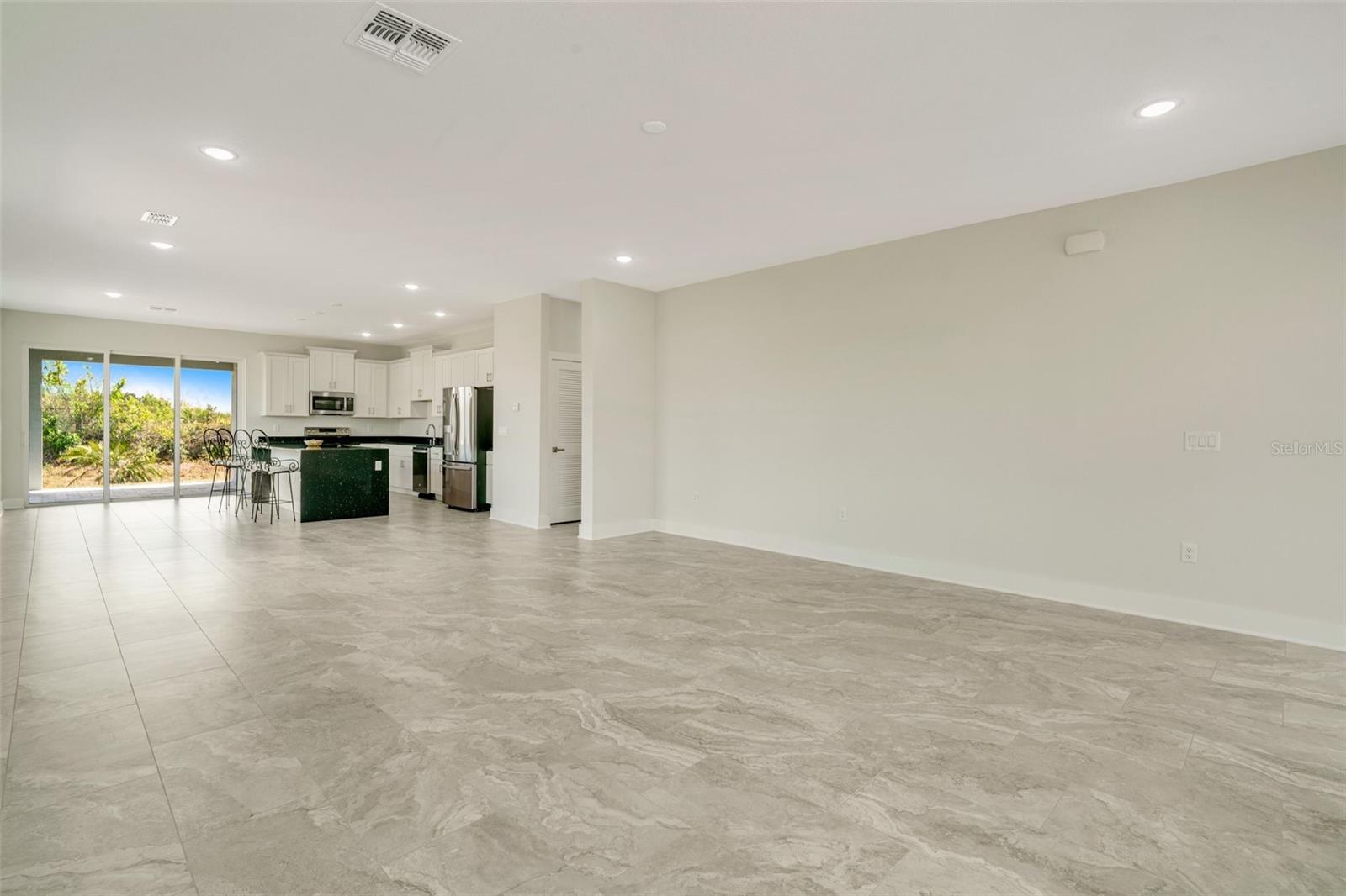 384 BAYTREE DR, ROTONDA WEST, FL, 33947