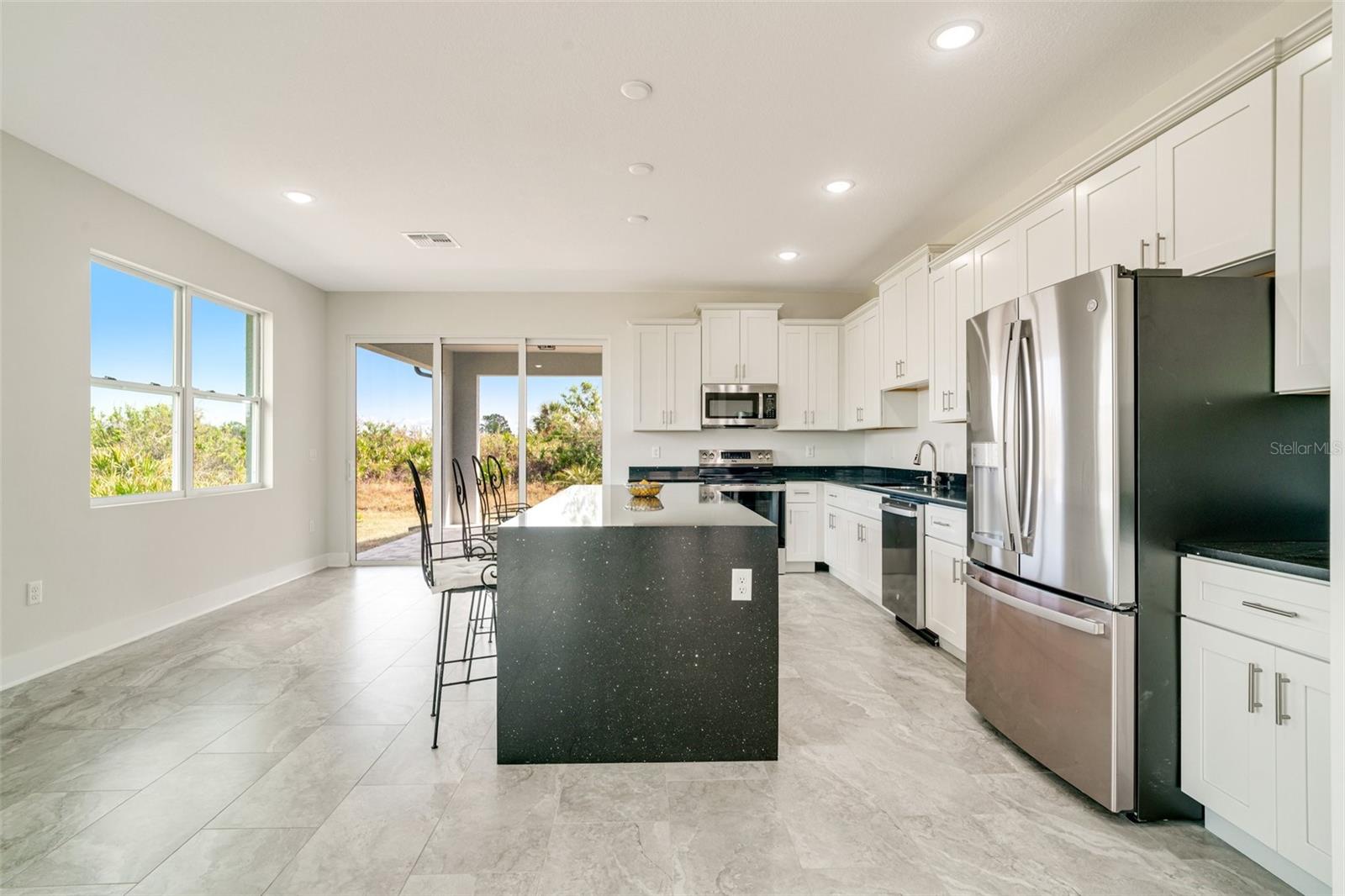 384 BAYTREE DR, ROTONDA WEST, FL, 33947