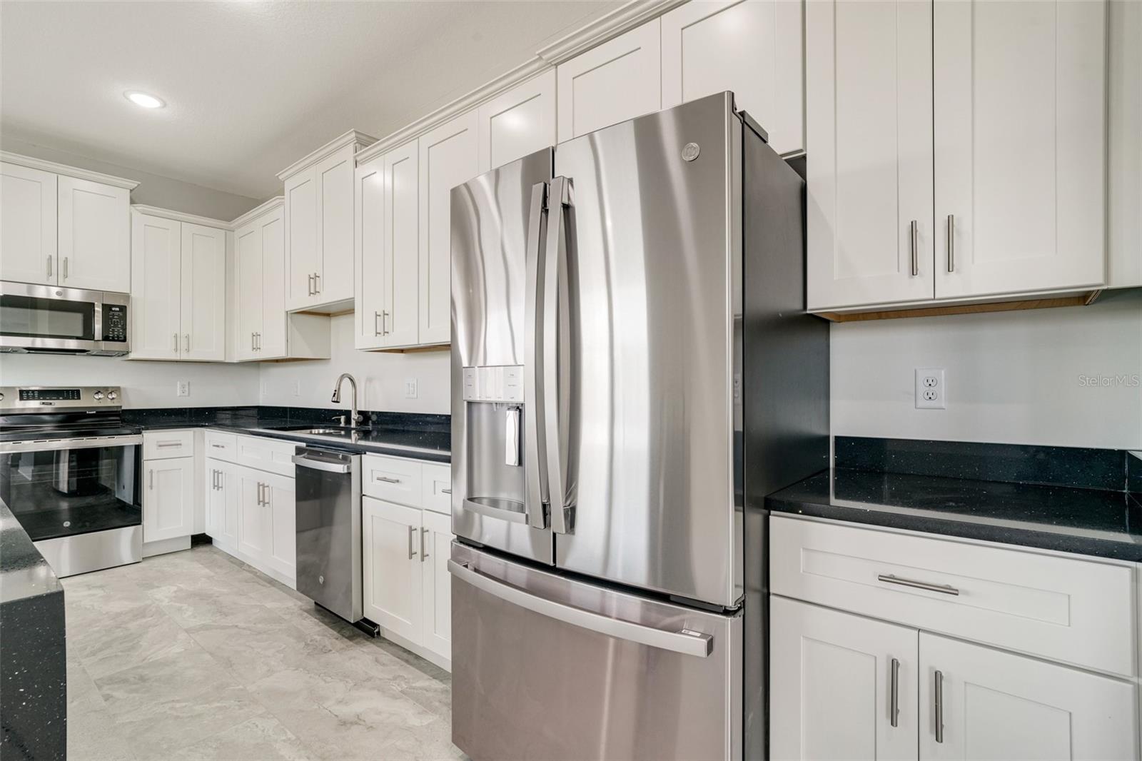 384 BAYTREE DR, ROTONDA WEST, FL, 33947