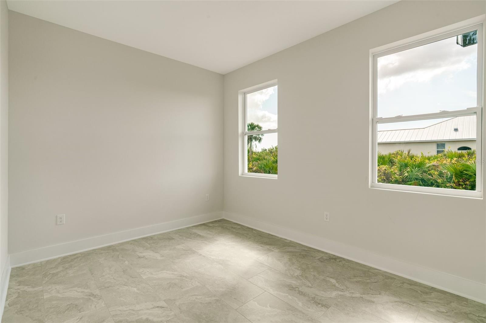 384 BAYTREE DR, ROTONDA WEST, FL, 33947