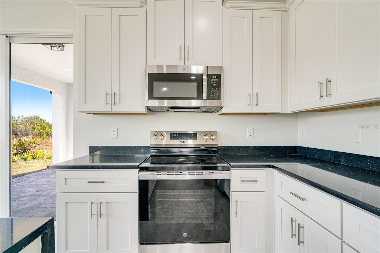 384 BAYTREE DR, ROTONDA WEST, FL, 33947