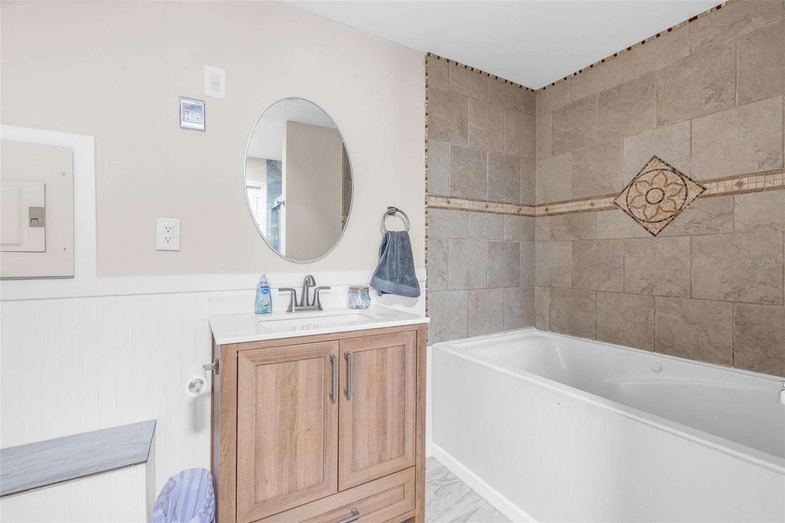 2824 OAK LEA DR, SOUTH DAYTONA, FL, 32119