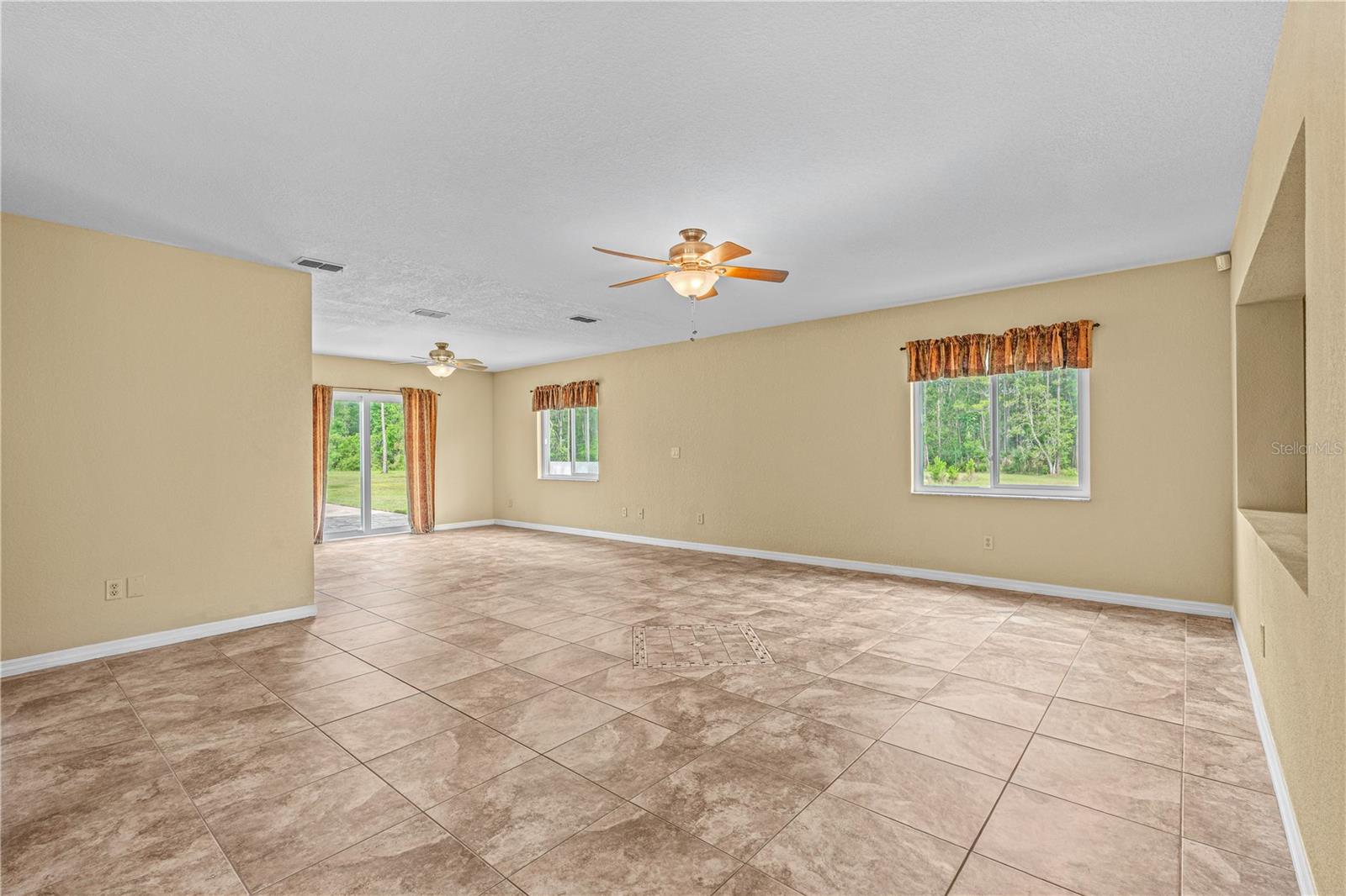 204 EL PINO DR, NEW SMYRNA BEACH, FL, 32168