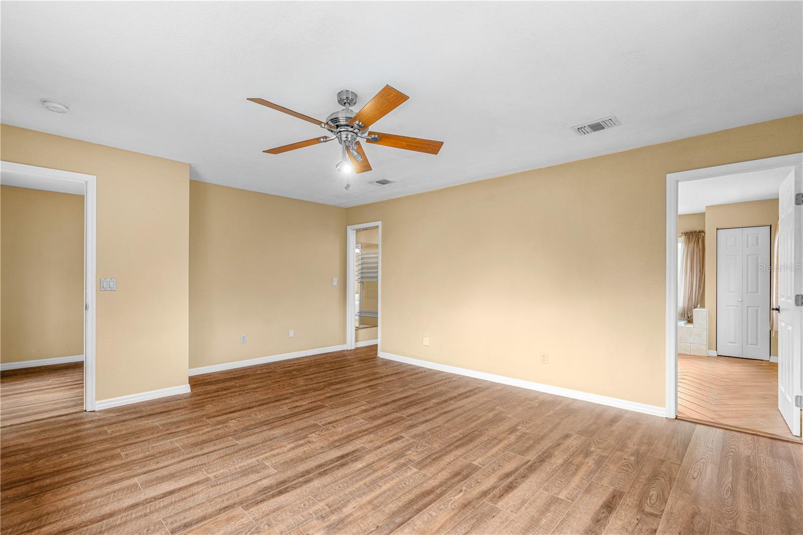 204 EL PINO DR, NEW SMYRNA BEACH, FL, 32168