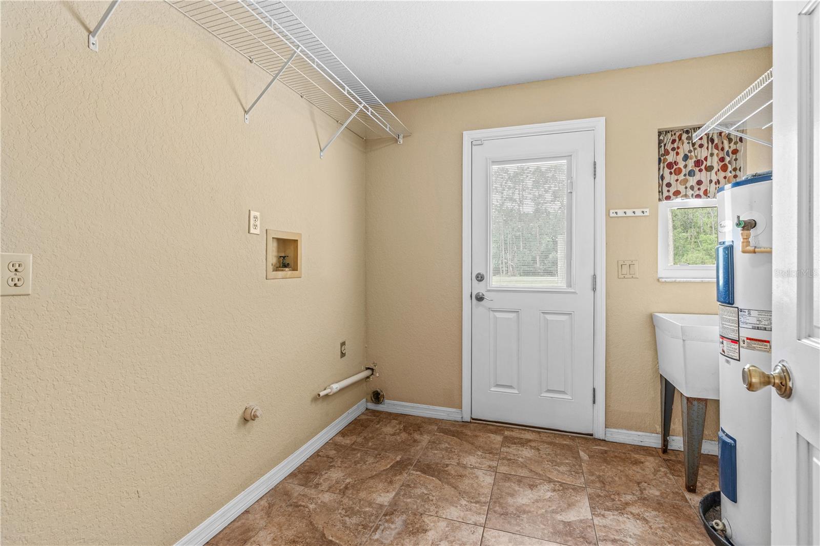204 EL PINO DR, NEW SMYRNA BEACH, FL, 32168