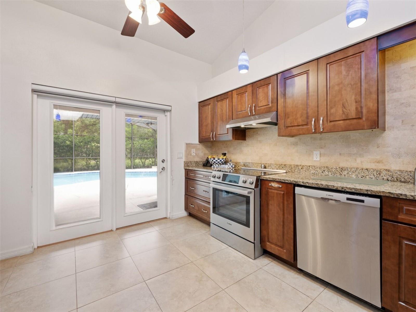 998 EL LAGO TER, WINTER SPRINGS, FL, 32708