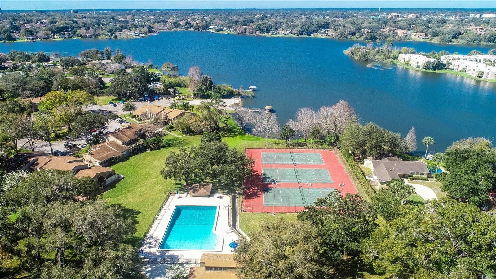 626 RED OAK CIR #106, ALTAMONTE SPRINGS, FL, 32701