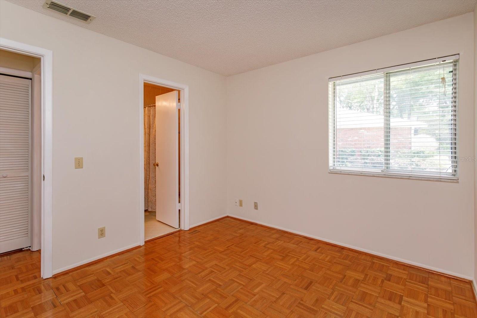 626 RED OAK CIR #106, ALTAMONTE SPRINGS, FL, 32701