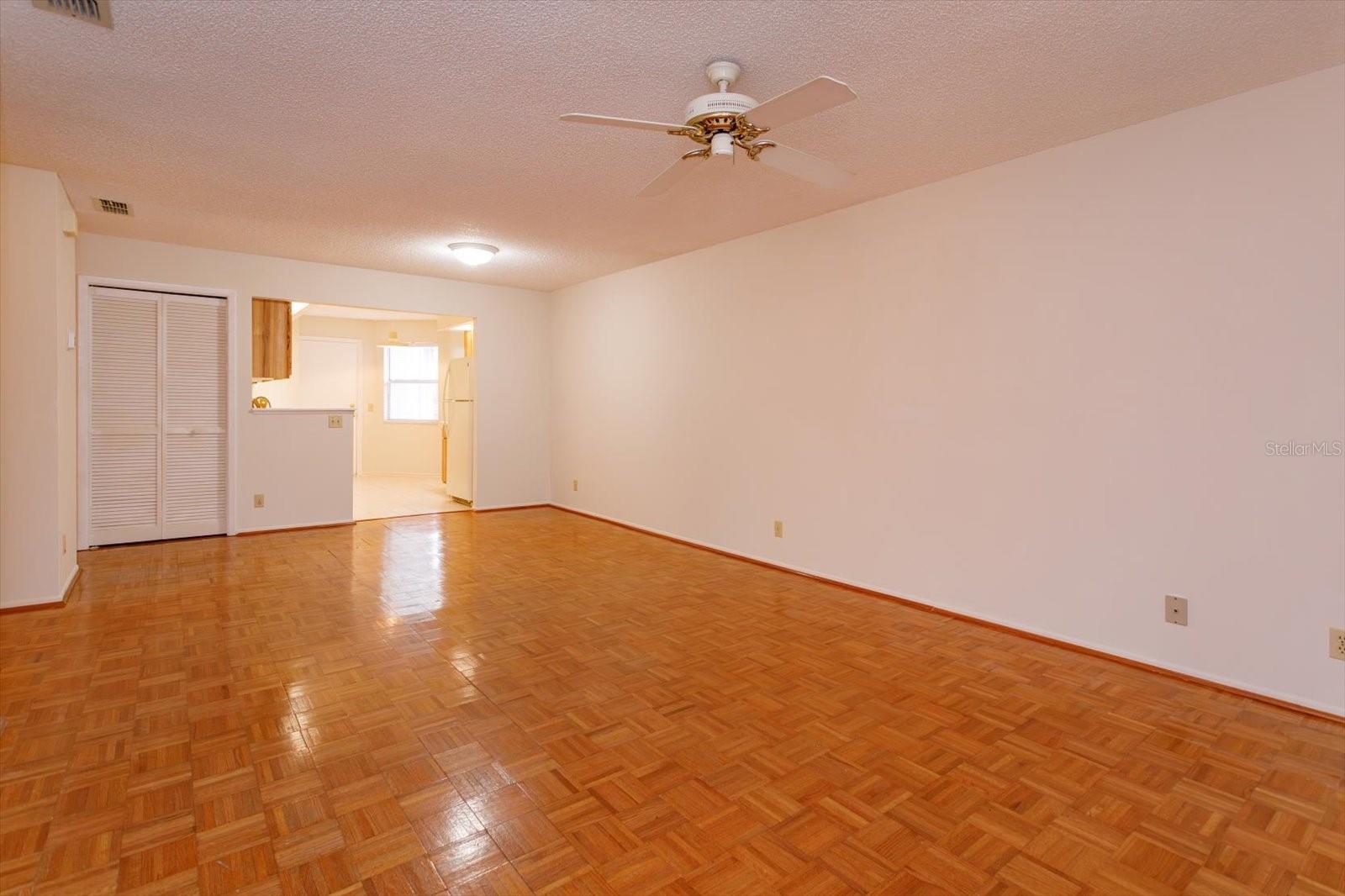 626 RED OAK CIR #106, ALTAMONTE SPRINGS, FL, 32701