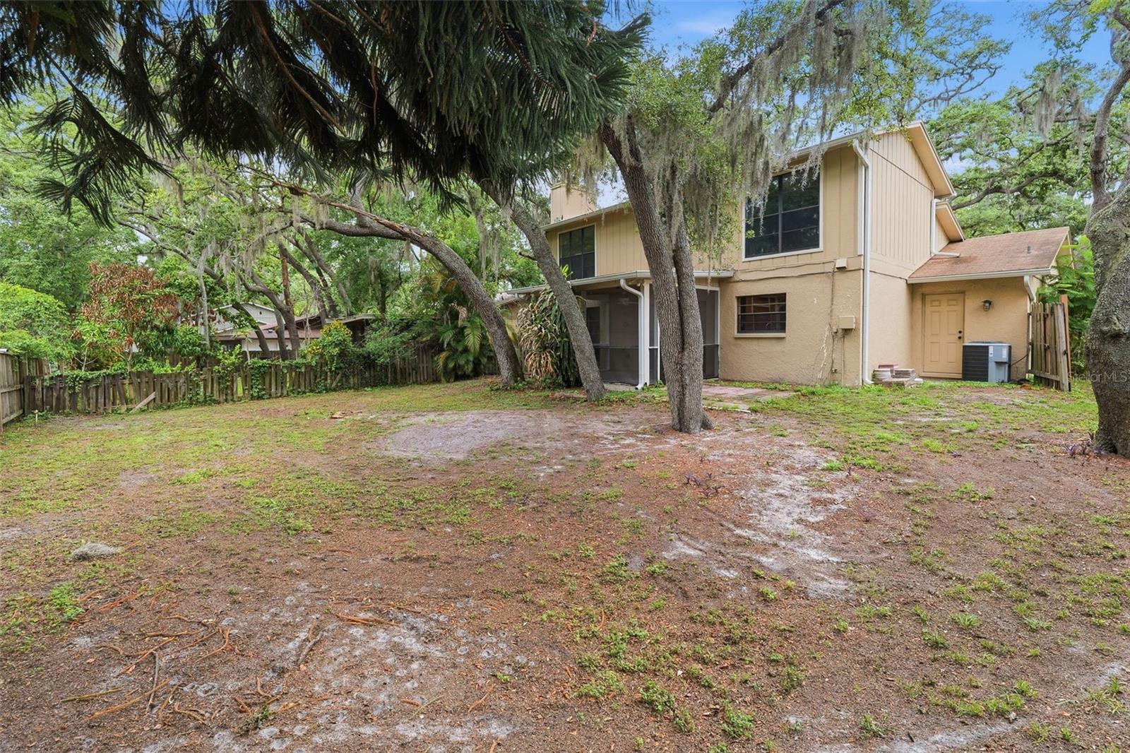 14728 TALL TREE DR, LUTZ, FL, 33559