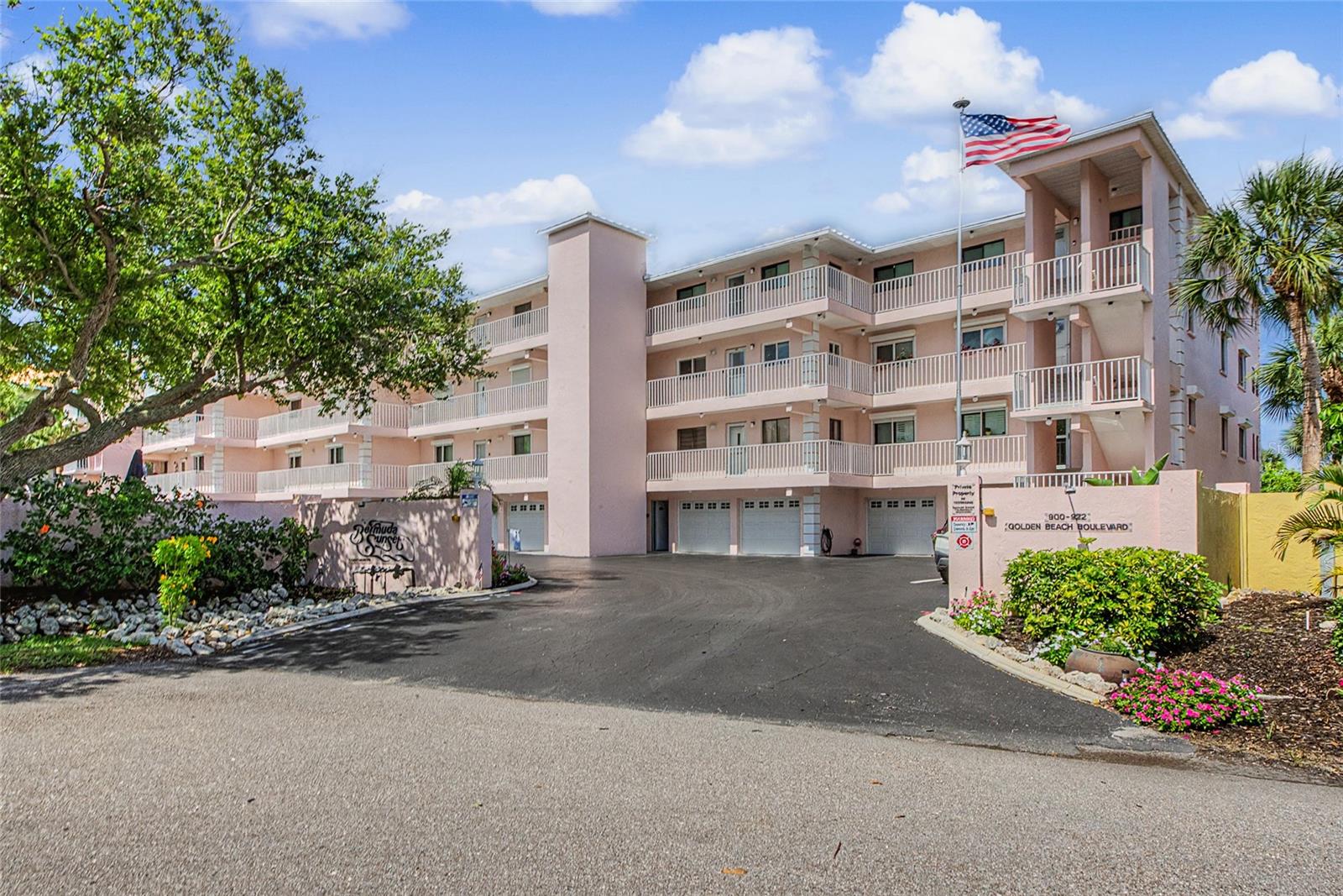 910 GOLDEN BEACH BLVD #202, VENICE, FL, 34285