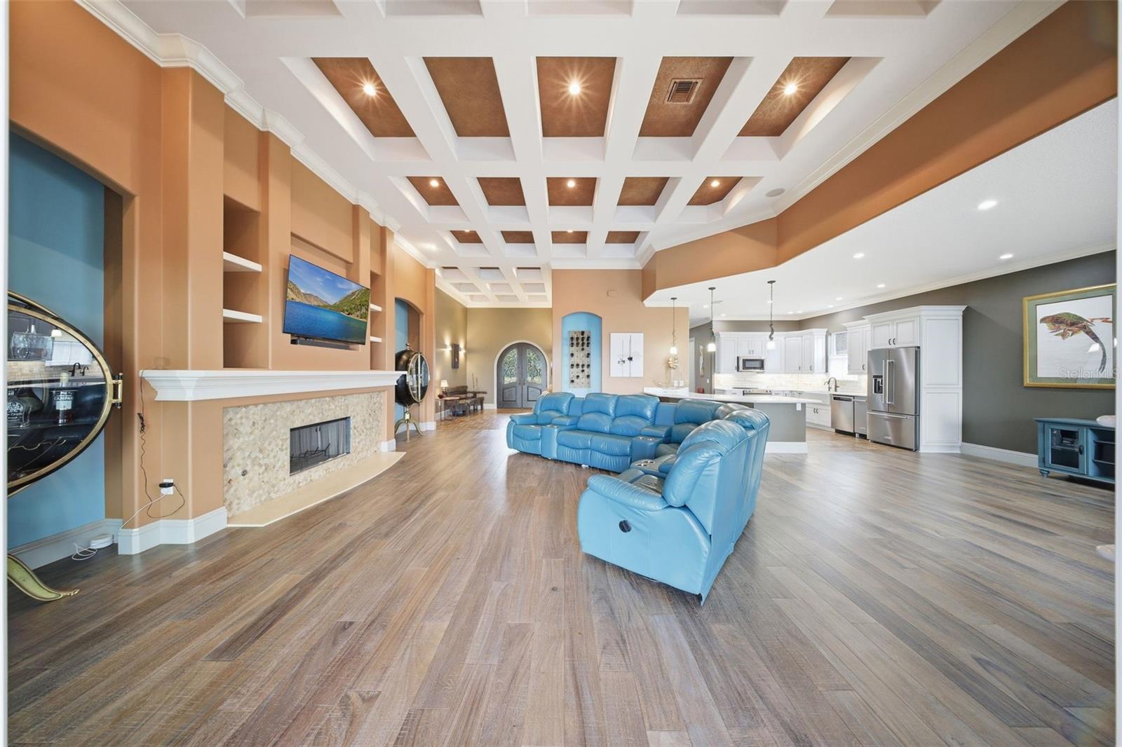 16401 E SHIRLEY SHORES RD, TAVARES, FL, 32778