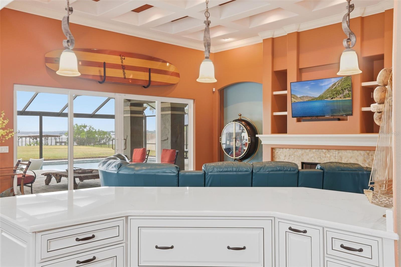 16401 E SHIRLEY SHORES RD, TAVARES, FL, 32778