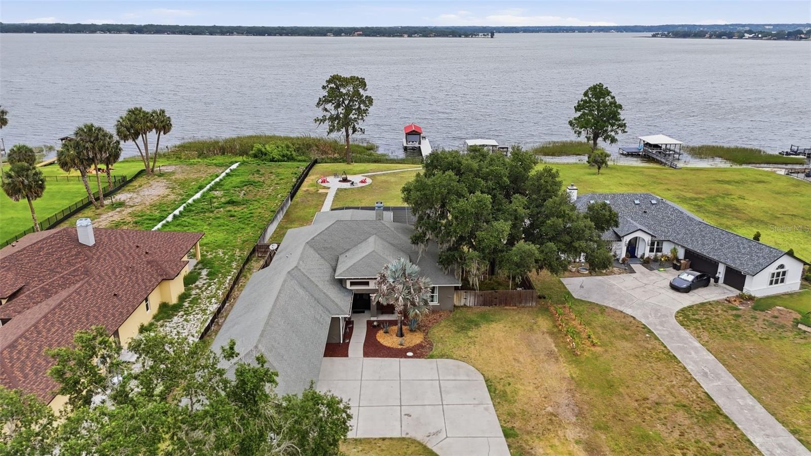 16401 E SHIRLEY SHORES RD, TAVARES, FL, 32778
