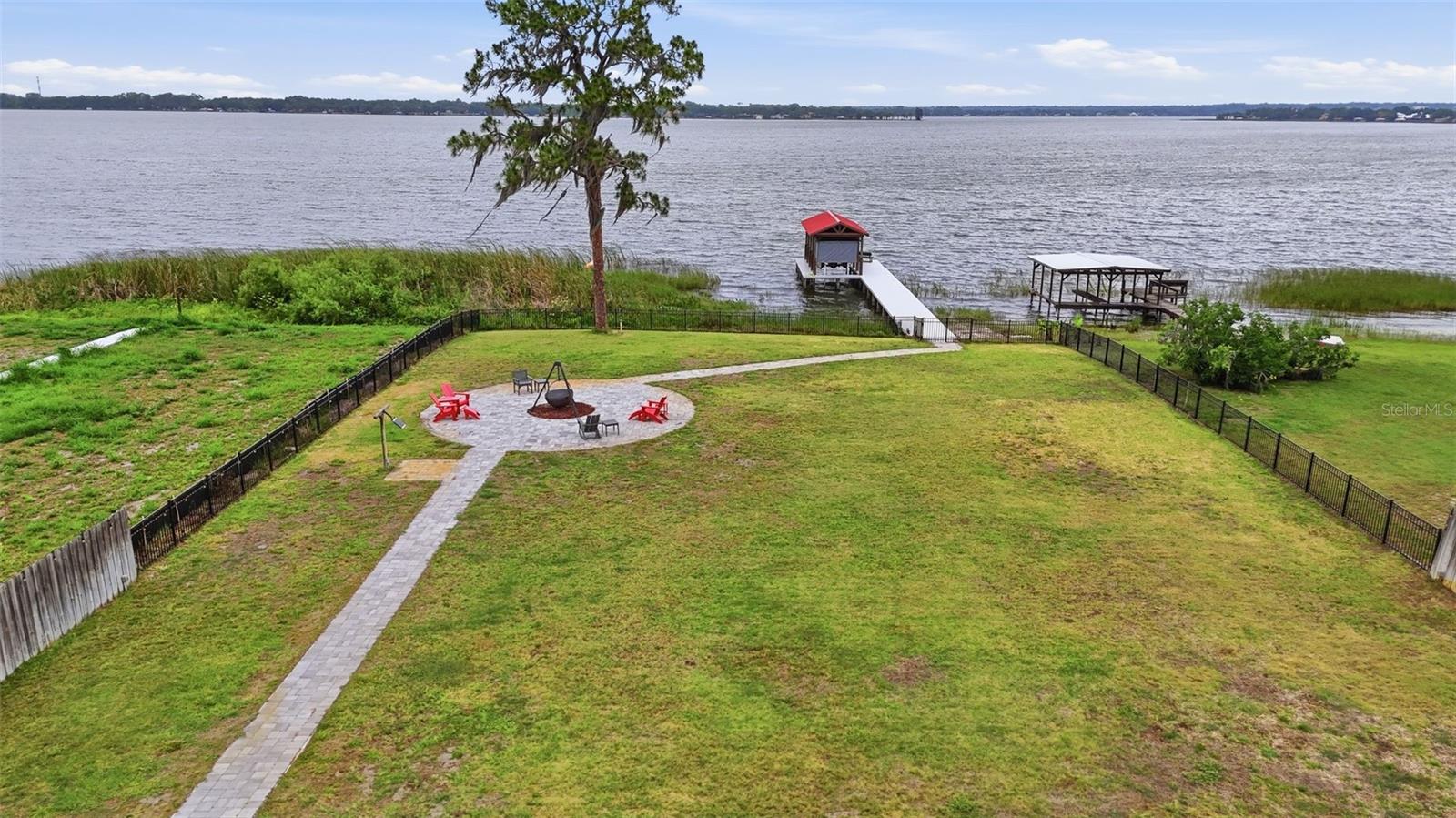 16401 E SHIRLEY SHORES RD, TAVARES, FL, 32778