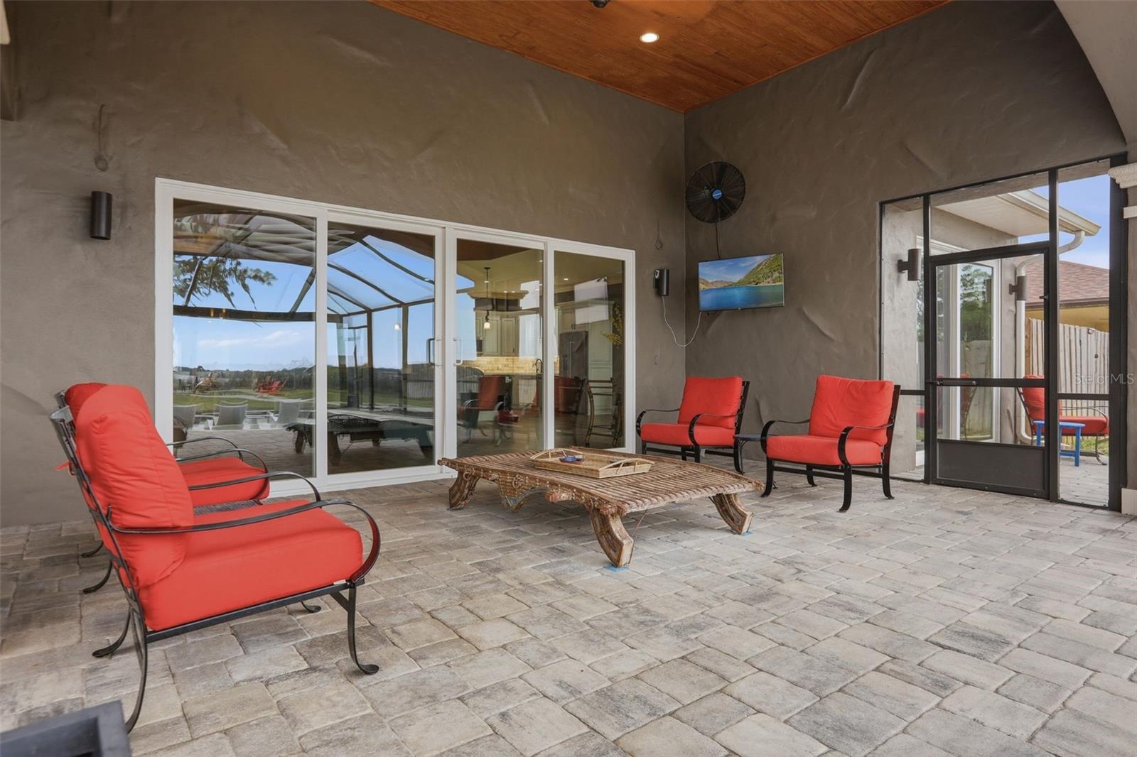 16401 E SHIRLEY SHORES RD, TAVARES, FL, 32778