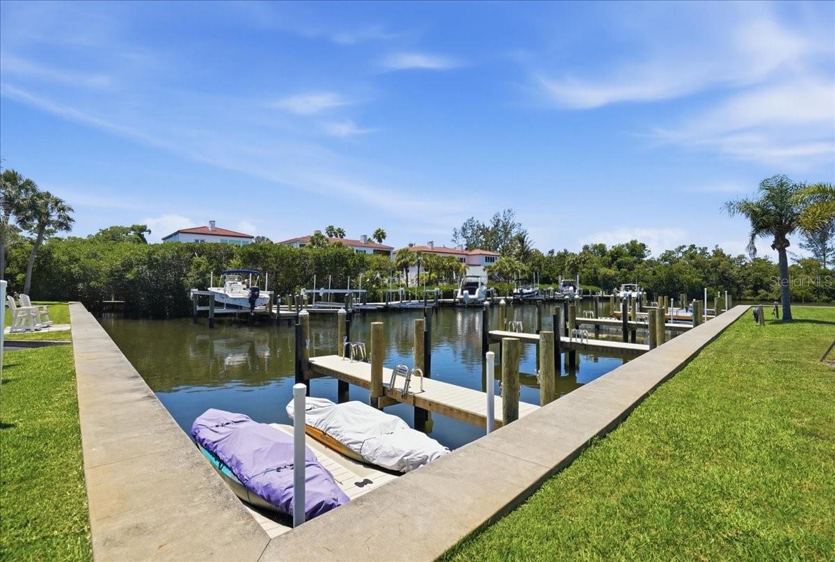 3330 GULF OF MEXICO DR #202D, LONGBOAT KEY, FL, 34228