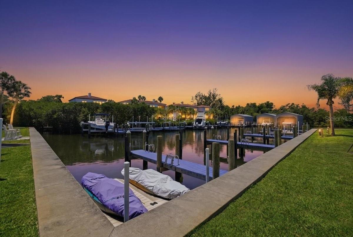 3330 GULF OF MEXICO DR #202D, LONGBOAT KEY, FL, 34228