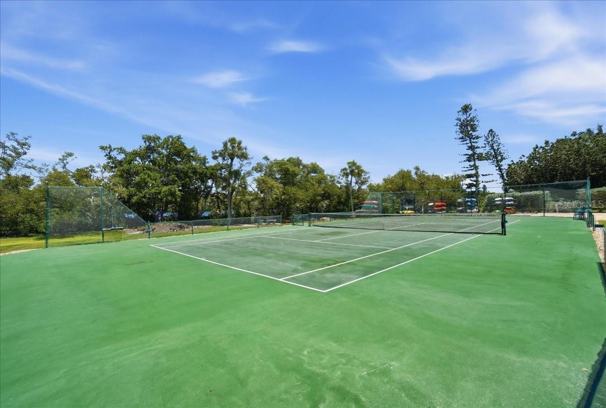 3330 GULF OF MEXICO DR #202D, LONGBOAT KEY, FL, 34228