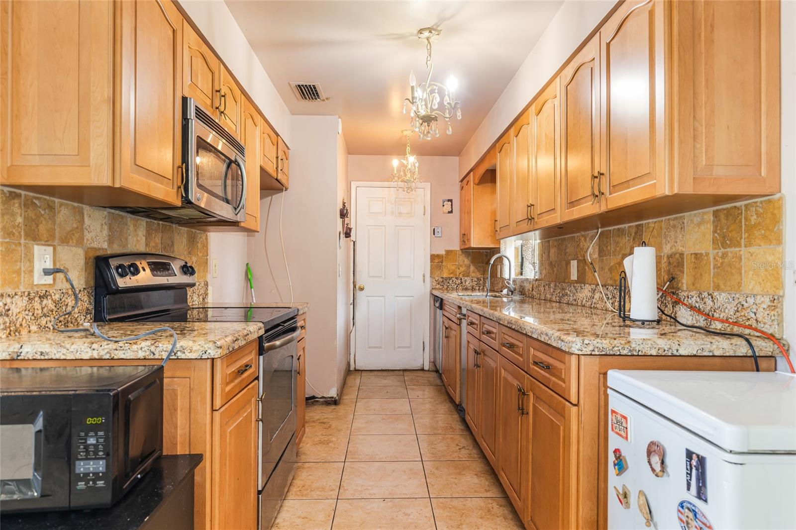 539 SABAL PALM DR, LAKE PARK, FL, 33403
