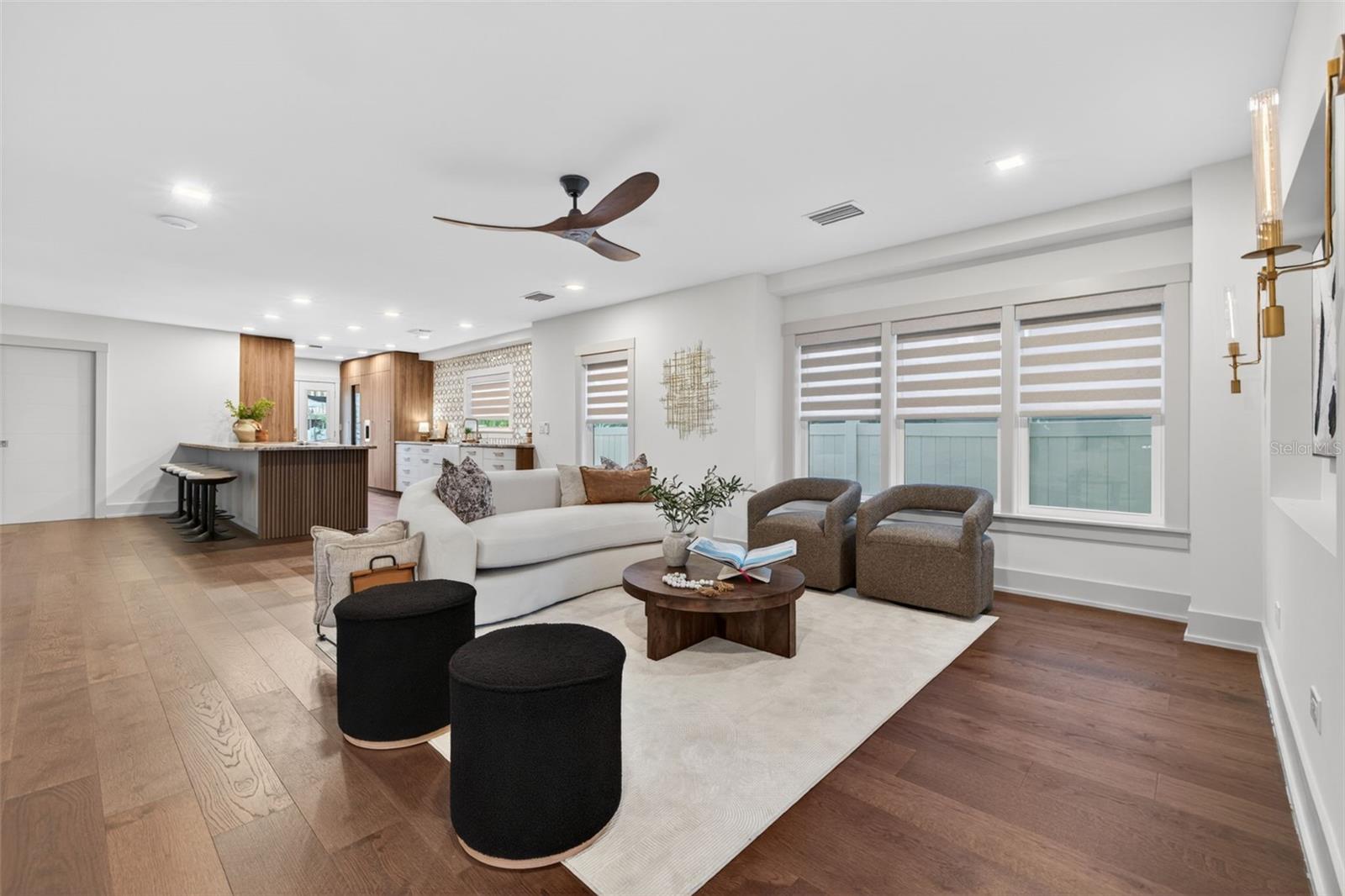 124 19TH AVE N, ST PETERSBURG, FL, 33704