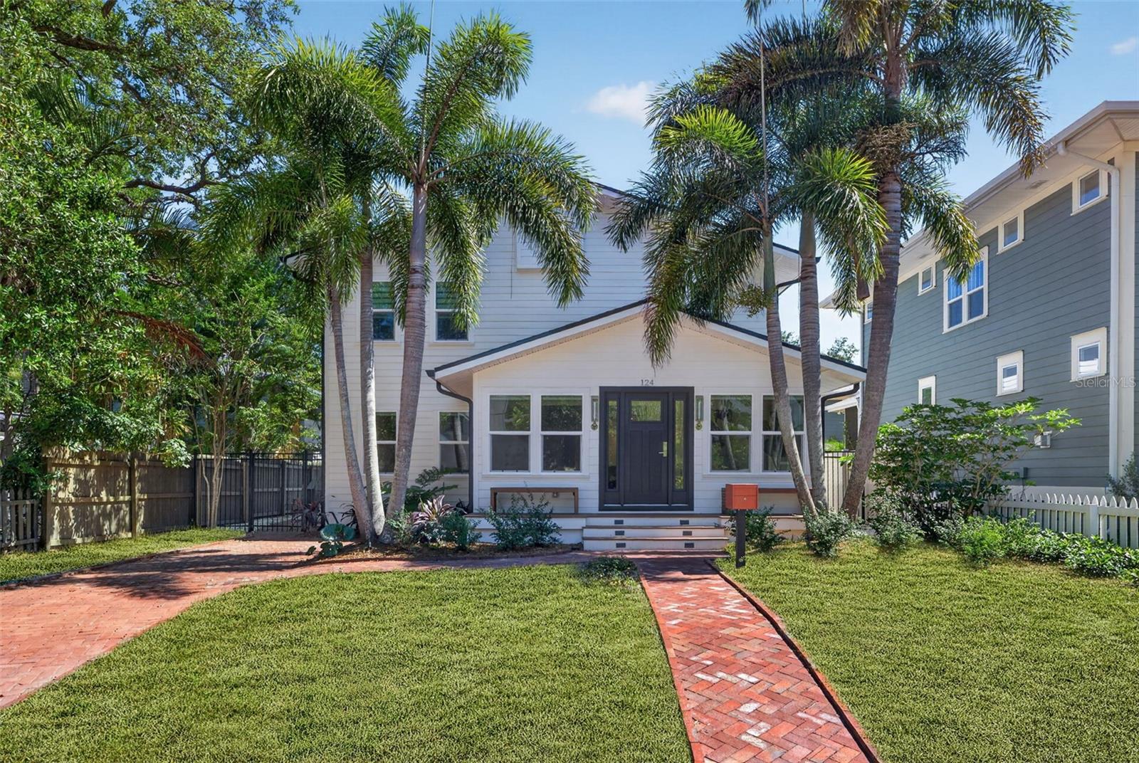124 19TH AVE N, ST PETERSBURG, FL, 33704