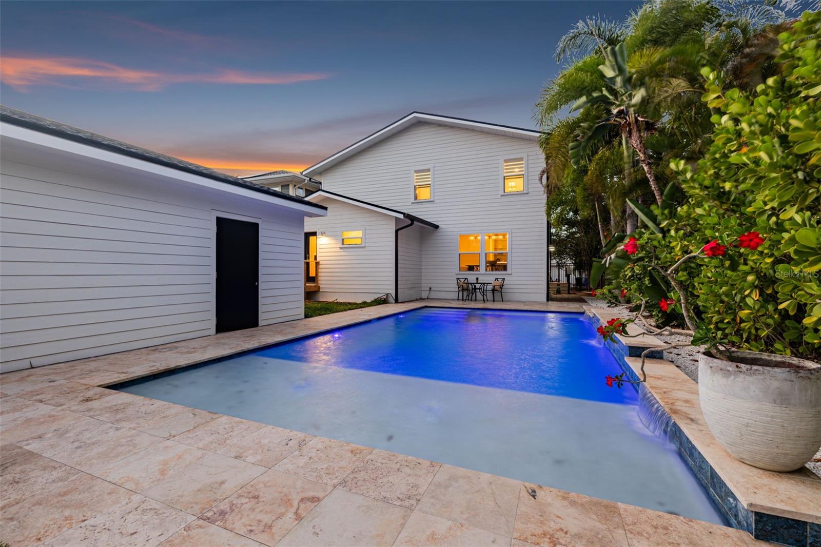 124 19TH AVE N, ST PETERSBURG, FL, 33704