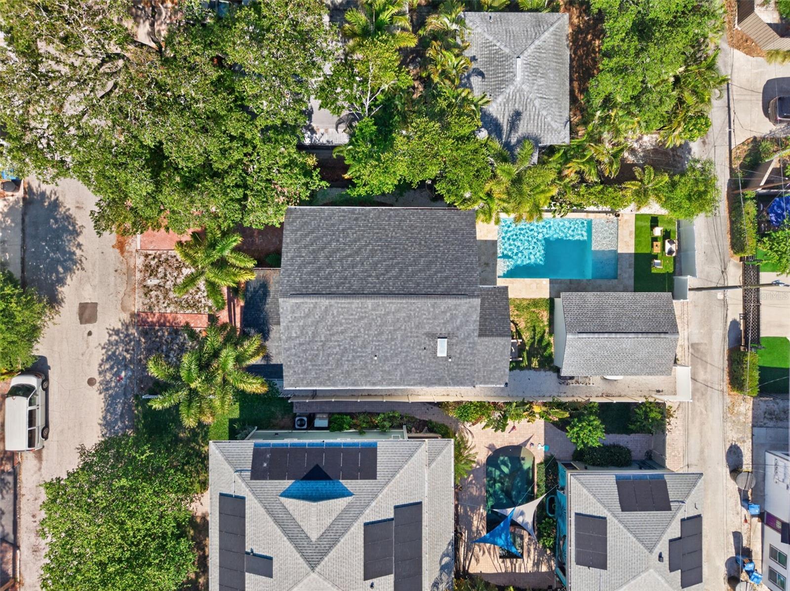 124 19TH AVE N, ST PETERSBURG, FL, 33704