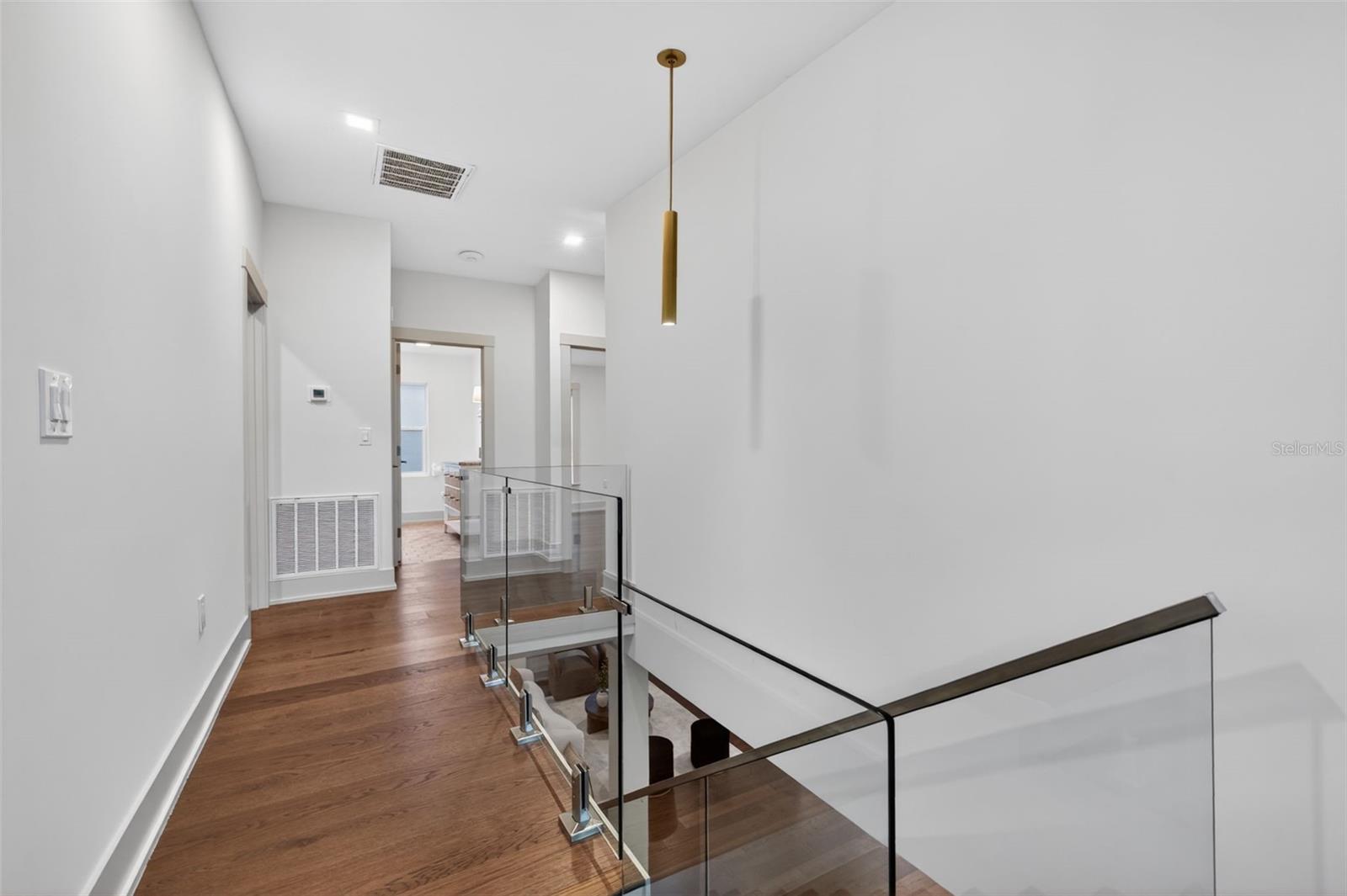 124 19TH AVE N, ST PETERSBURG, FL, 33704