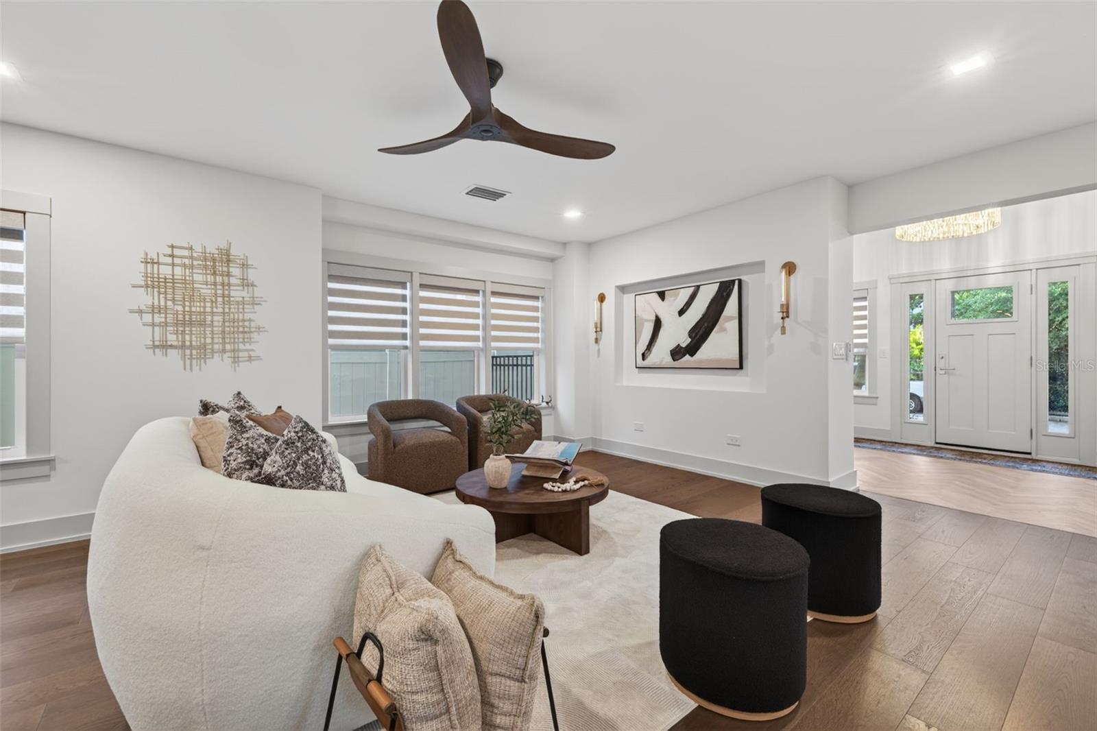 124 19TH AVE N, ST PETERSBURG, FL, 33704