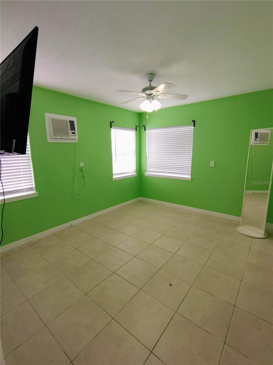 115 145TH AVE E #4, MADEIRA BEACH, FL, 33708