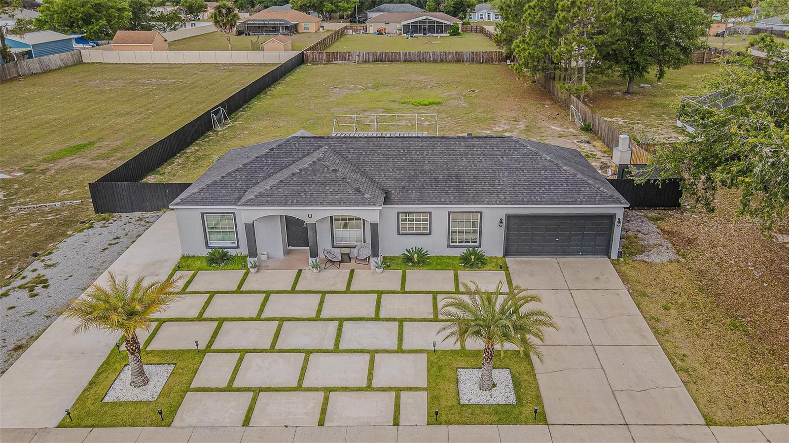 12121 COLONIAL ESTATES LN, RIVERVIEW, FL, 33579