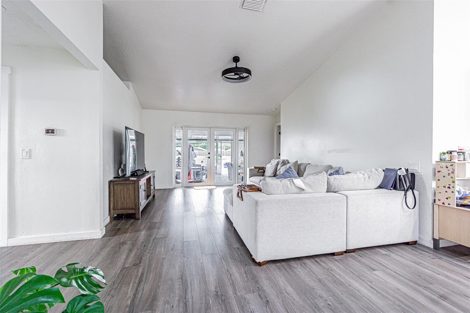 12121 COLONIAL ESTATES LN, RIVERVIEW, FL, 33579