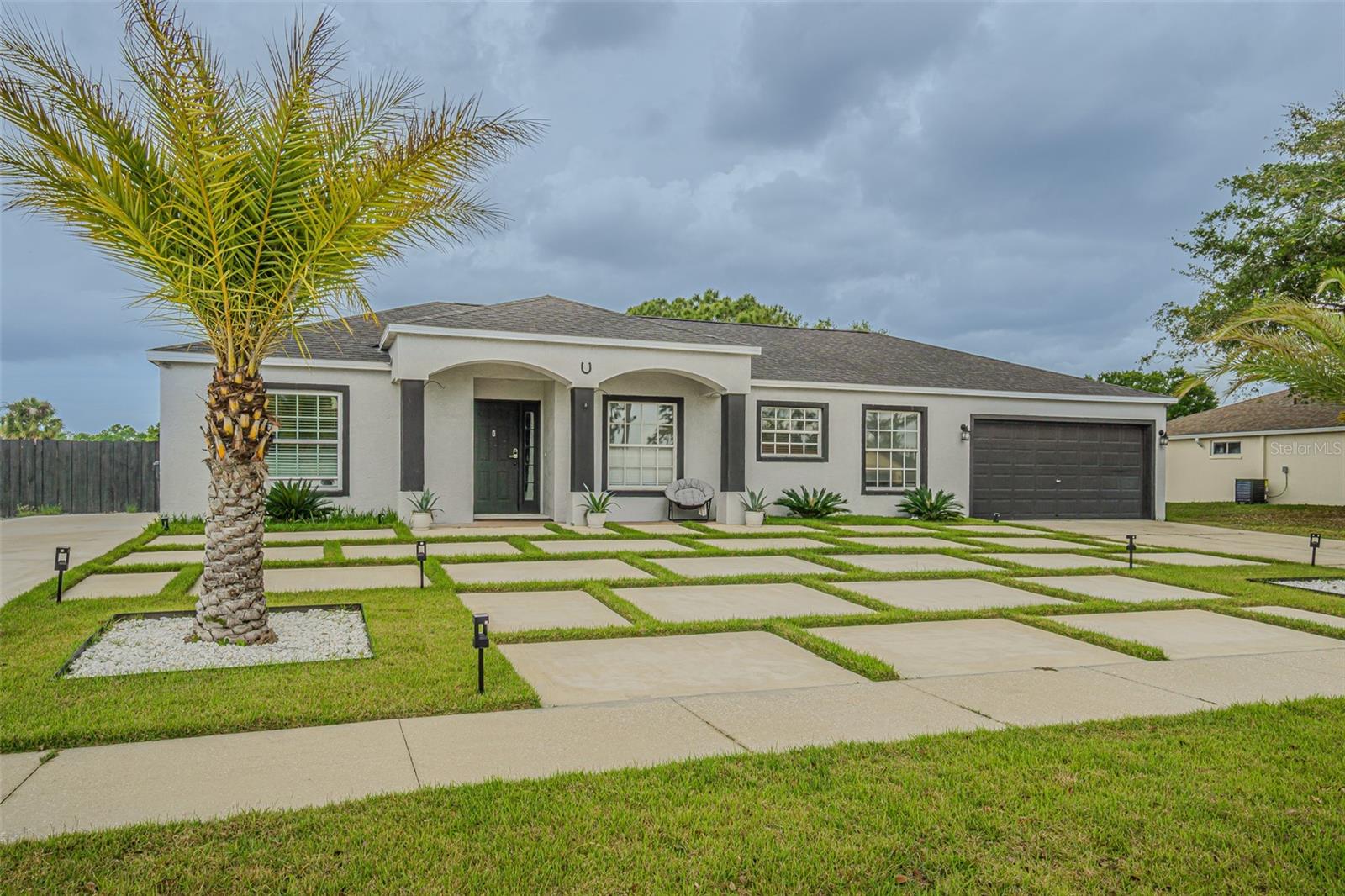 12121 COLONIAL ESTATES LN, RIVERVIEW, FL, 33579