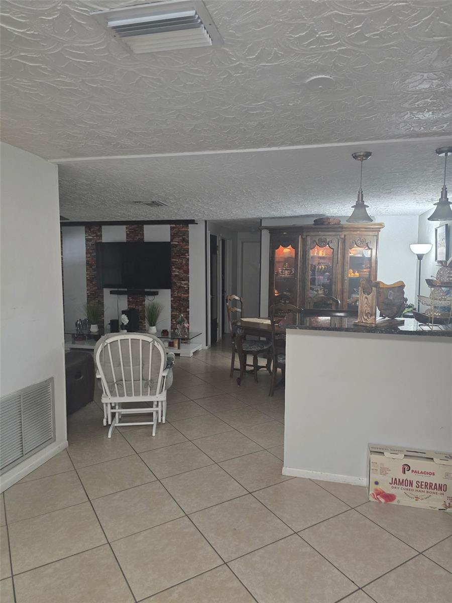 2203 MAUREEN DR, HOLIDAY, FL, 34690