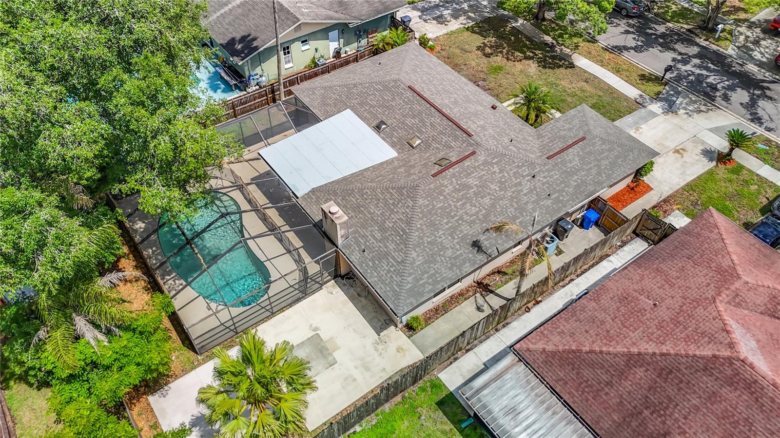 811 AMBASSADOR LOOP, TAMPA, FL, 33613