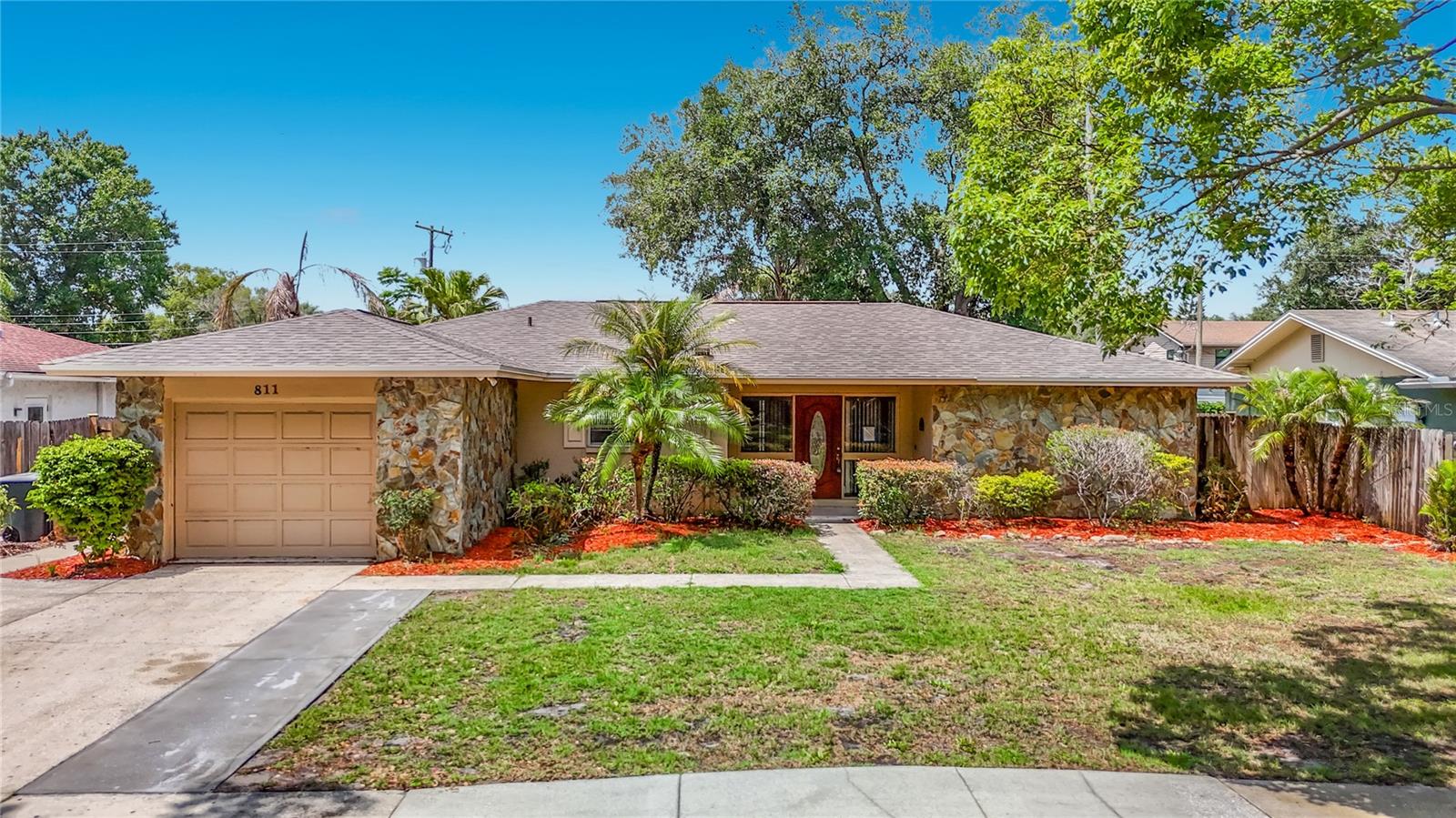 811 AMBASSADOR LOOP, TAMPA, FL, 33613