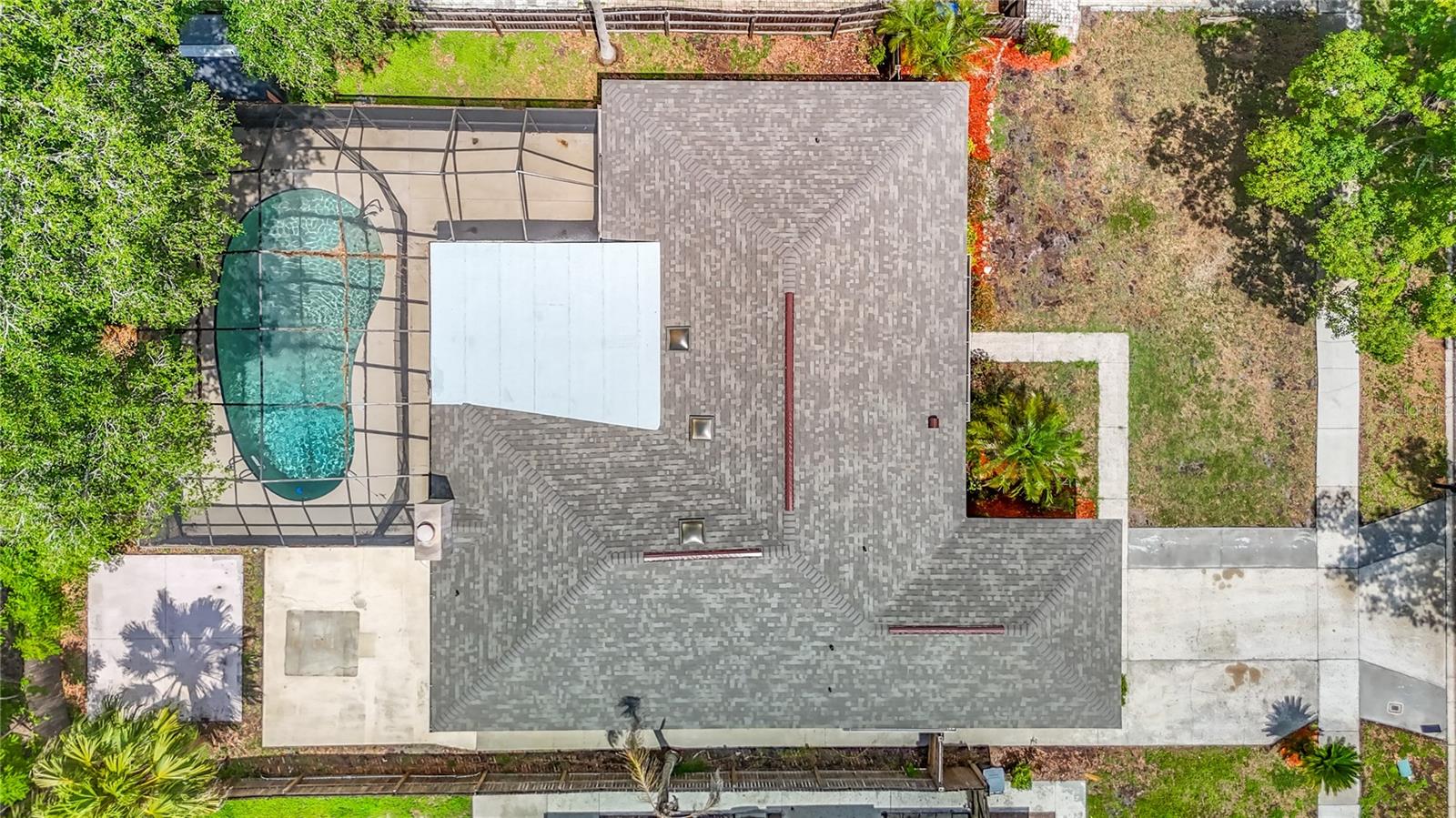 811 AMBASSADOR LOOP, TAMPA, FL, 33613