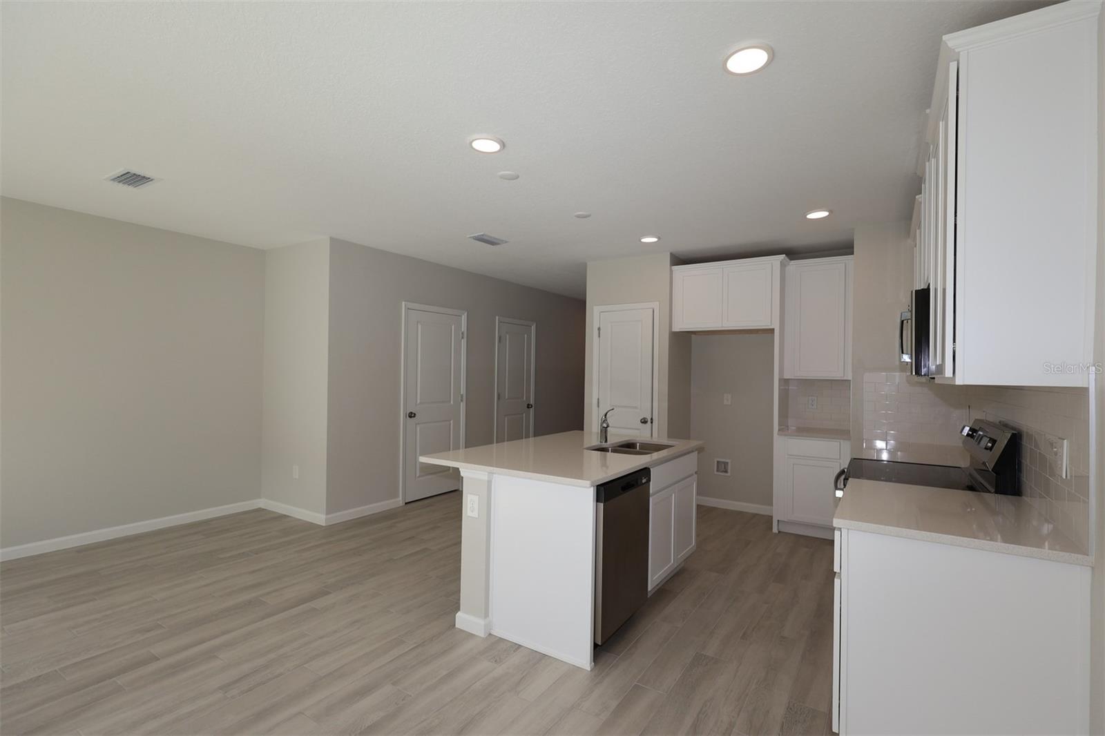 4132 CAMPSITE LOOP, ORLANDO, FL, 32824