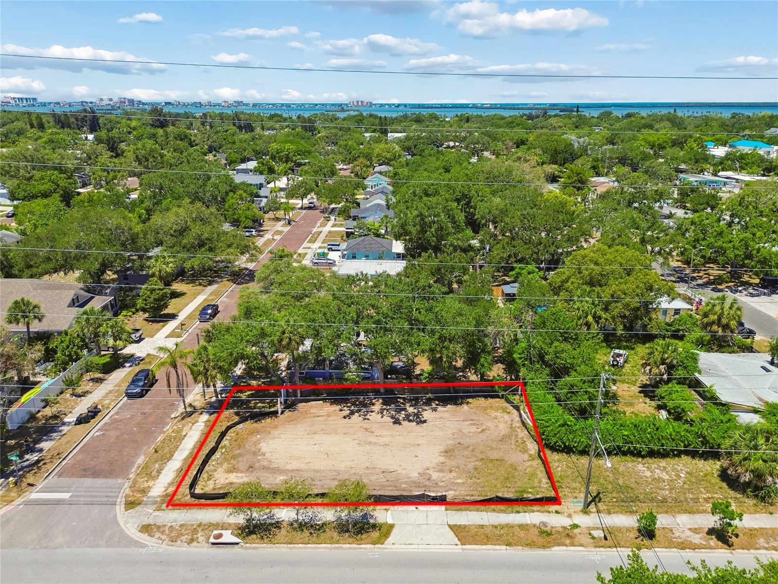 558 ROANOKE ST, DUNEDIN, FL, 34698