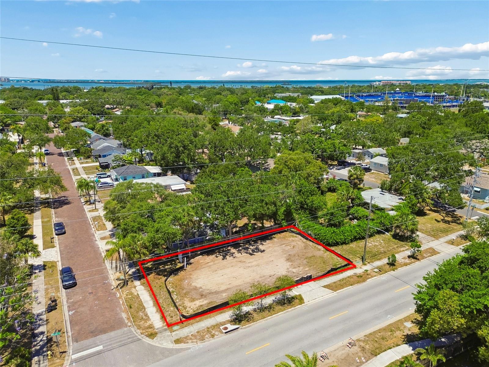 558 ROANOKE ST, DUNEDIN, FL, 34698