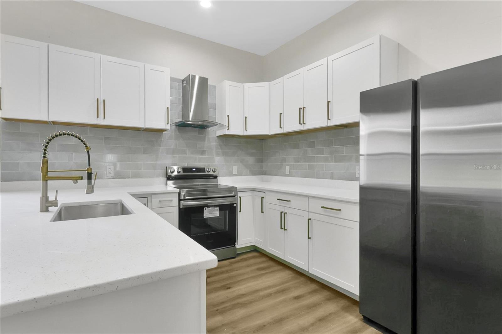 2352 TWILIGHT DR, ORLANDO, FL, 32825
