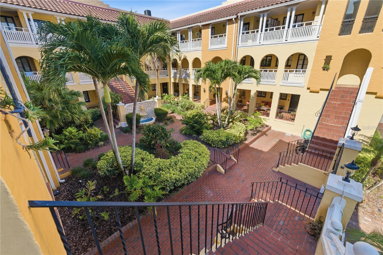 210 22ND AVE NE #6, ST PETERSBURG, FL, 33704