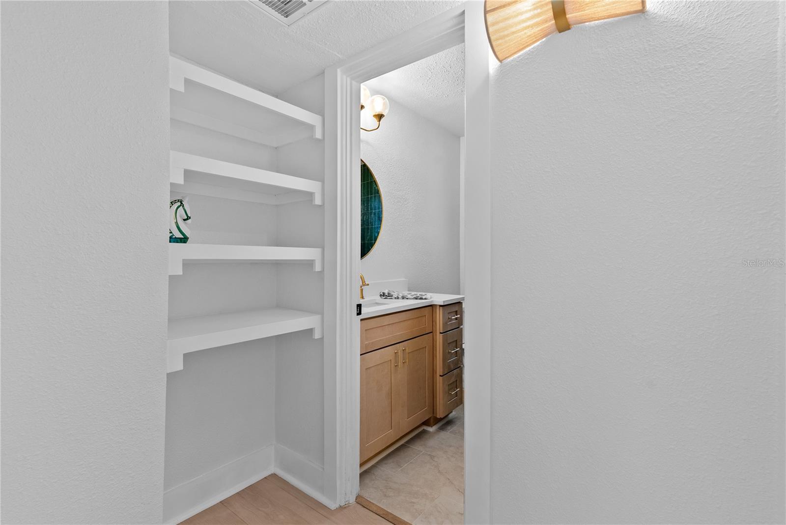 1211 16TH AVE N, ST PETERSBURG, FL, 33704