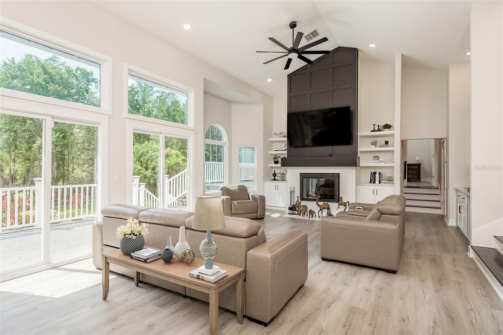 877 CYPRESS LAKEVIEW CT, TARPON SPRINGS, FL, 34688