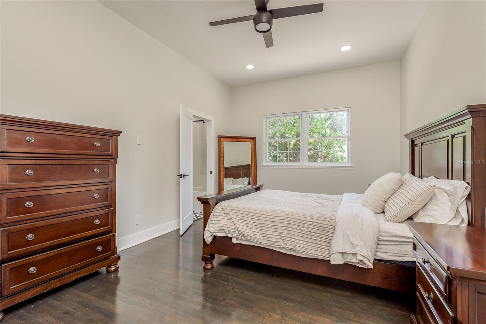 877 CYPRESS LAKEVIEW CT, TARPON SPRINGS, FL, 34688