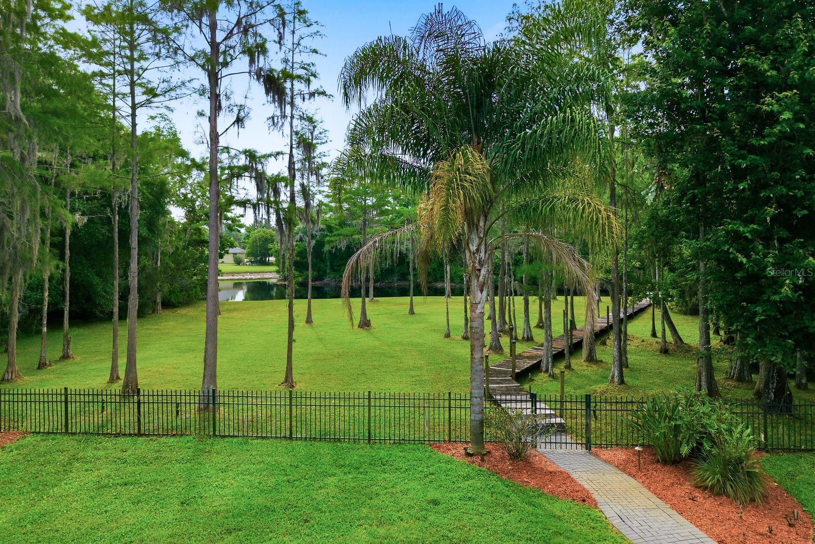 877 CYPRESS LAKEVIEW CT, TARPON SPRINGS, FL, 34688