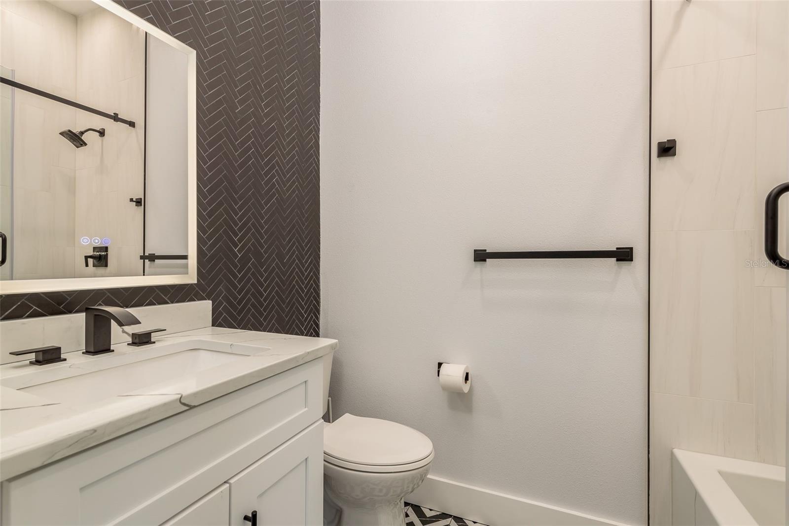 877 CYPRESS LAKEVIEW CT, TARPON SPRINGS, FL, 34688