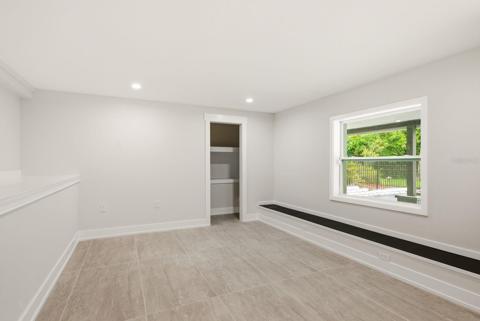 877 CYPRESS LAKEVIEW CT, TARPON SPRINGS, FL, 34688