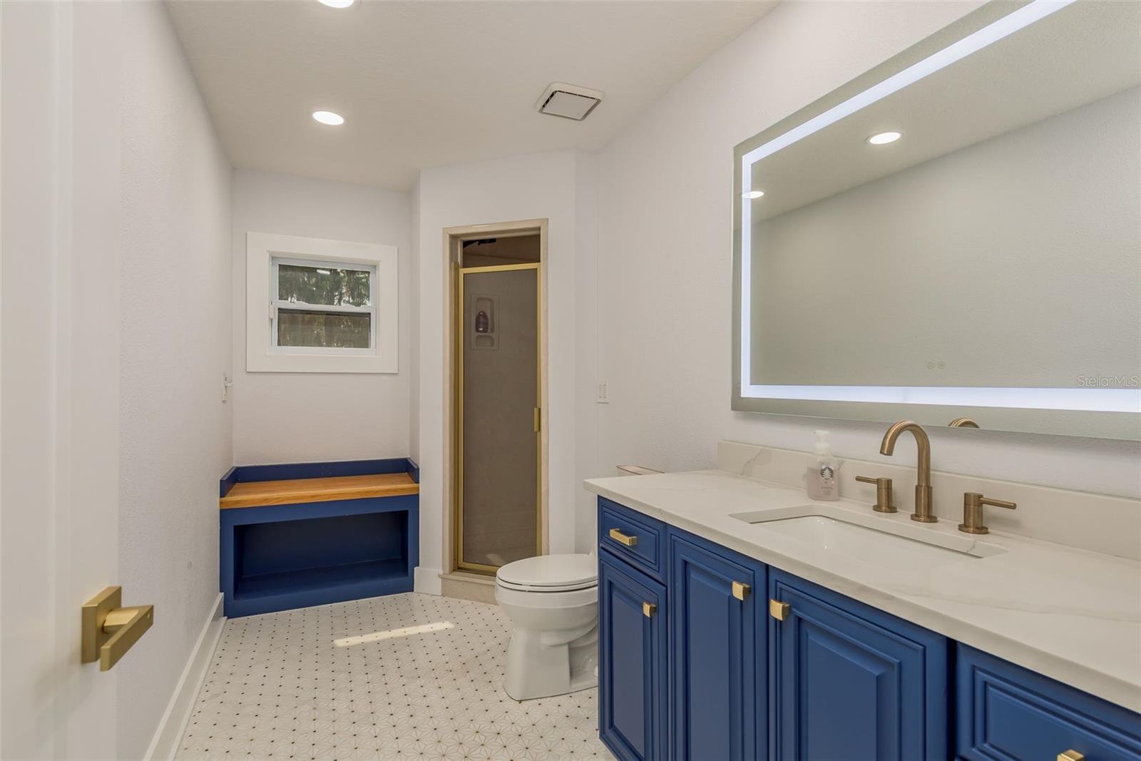 877 CYPRESS LAKEVIEW CT, TARPON SPRINGS, FL, 34688